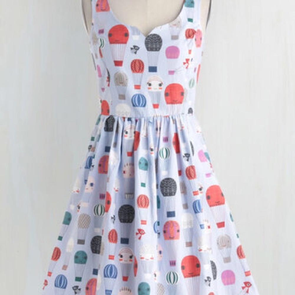 Air Of Adorable Dress In Hot Air Balloon 🎈